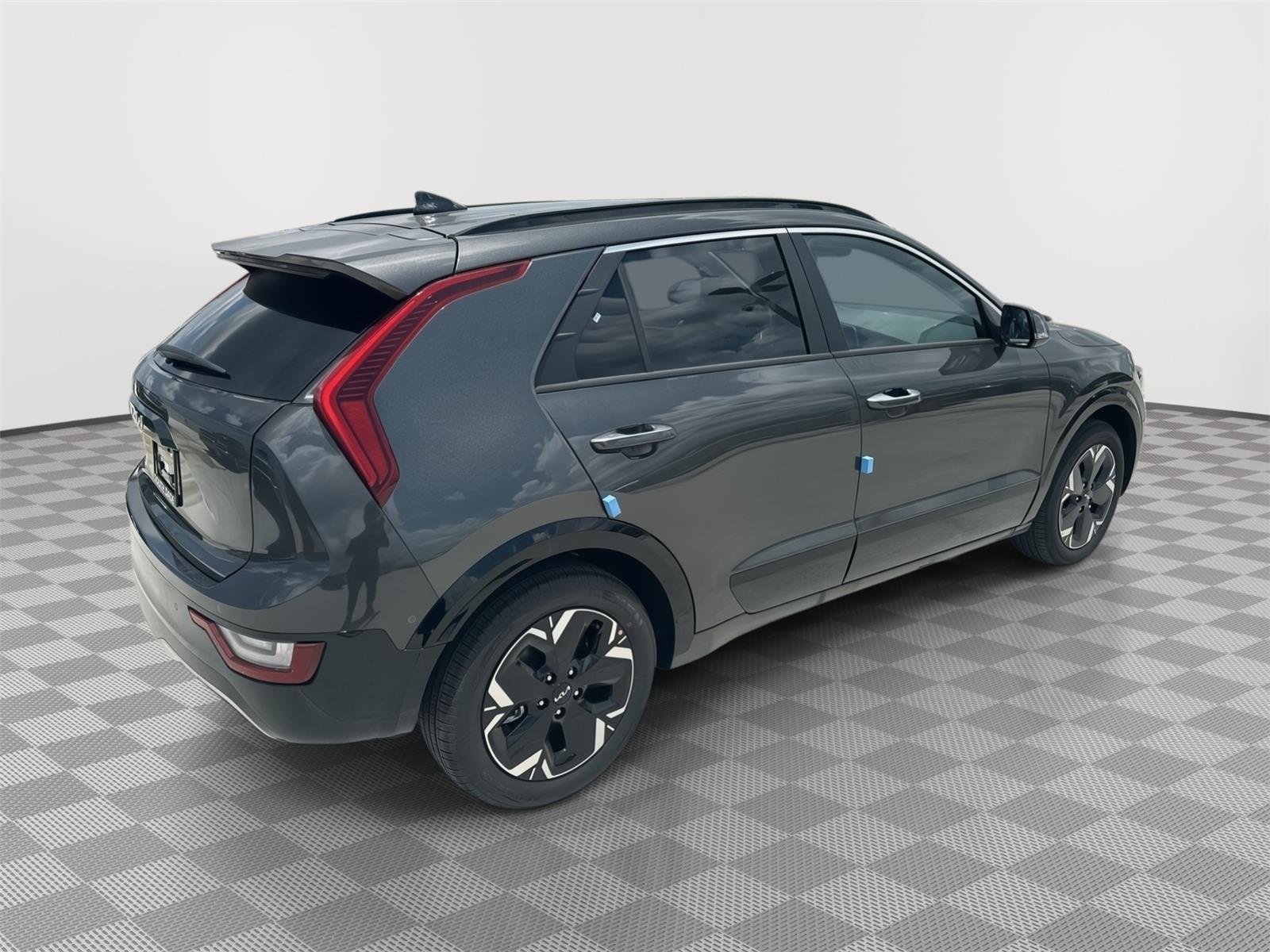 New 2026 Interstellar Gray Kia Wave image 4