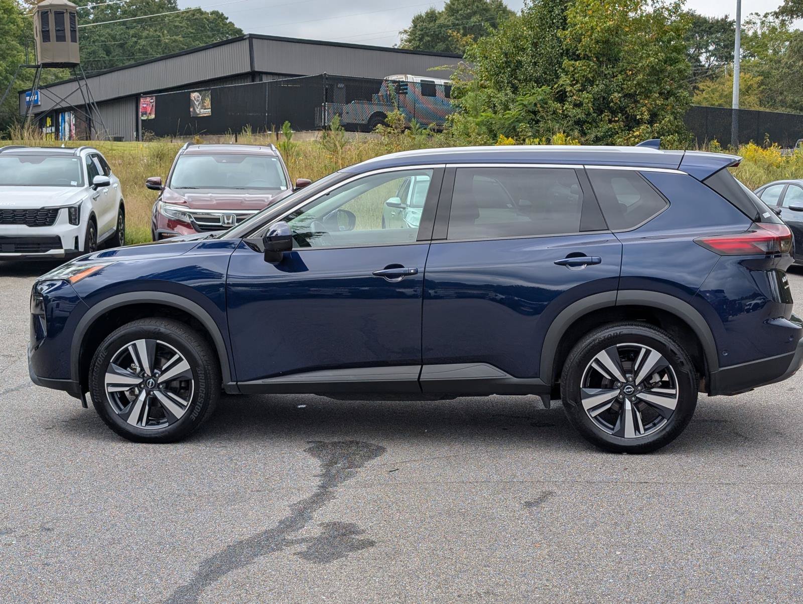 2026 Nissan Rogue SL - Photo 12