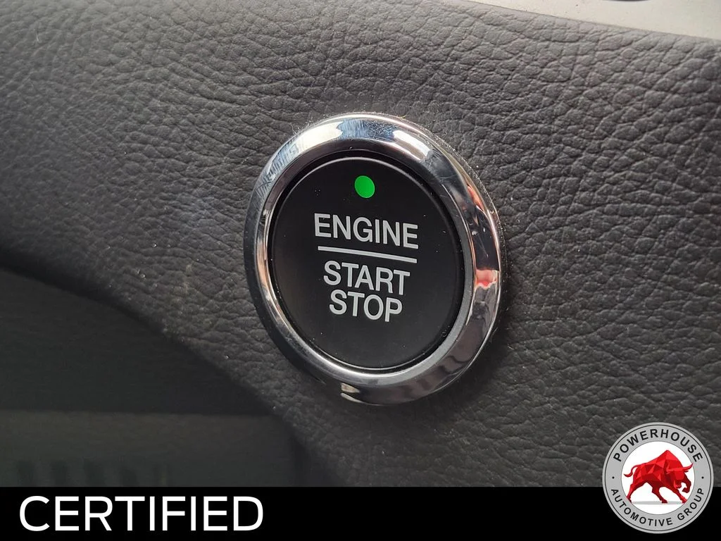 Used 2024 Silver Ford SEL image 33
