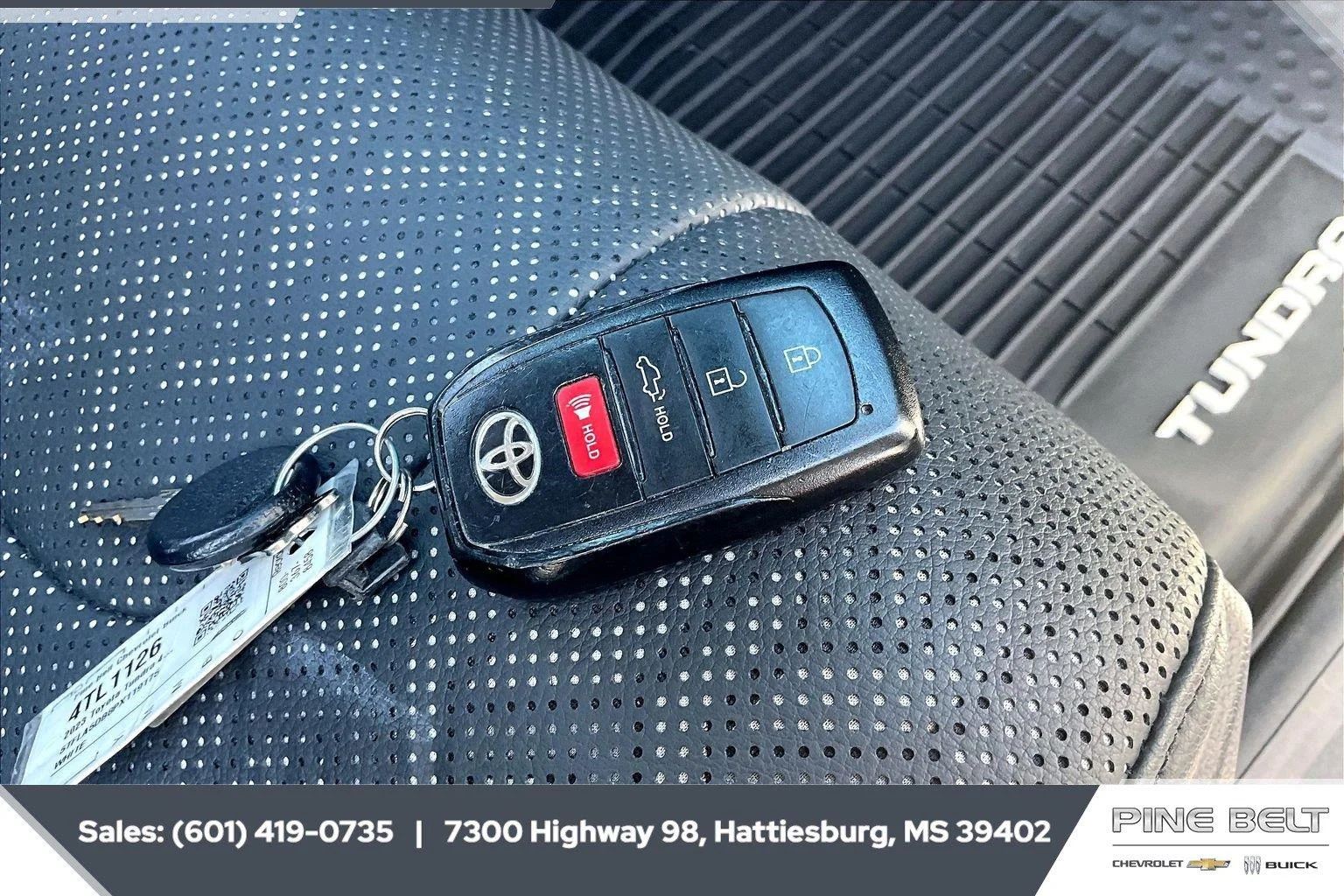 Used 2023 Ice Cap Toyota SR5 image 10