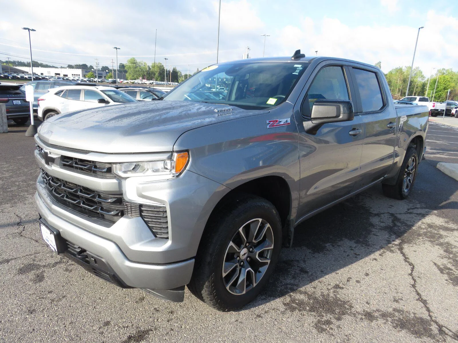Used 2023 STERLING GRAY METALLIC Chevrolet RST image 10