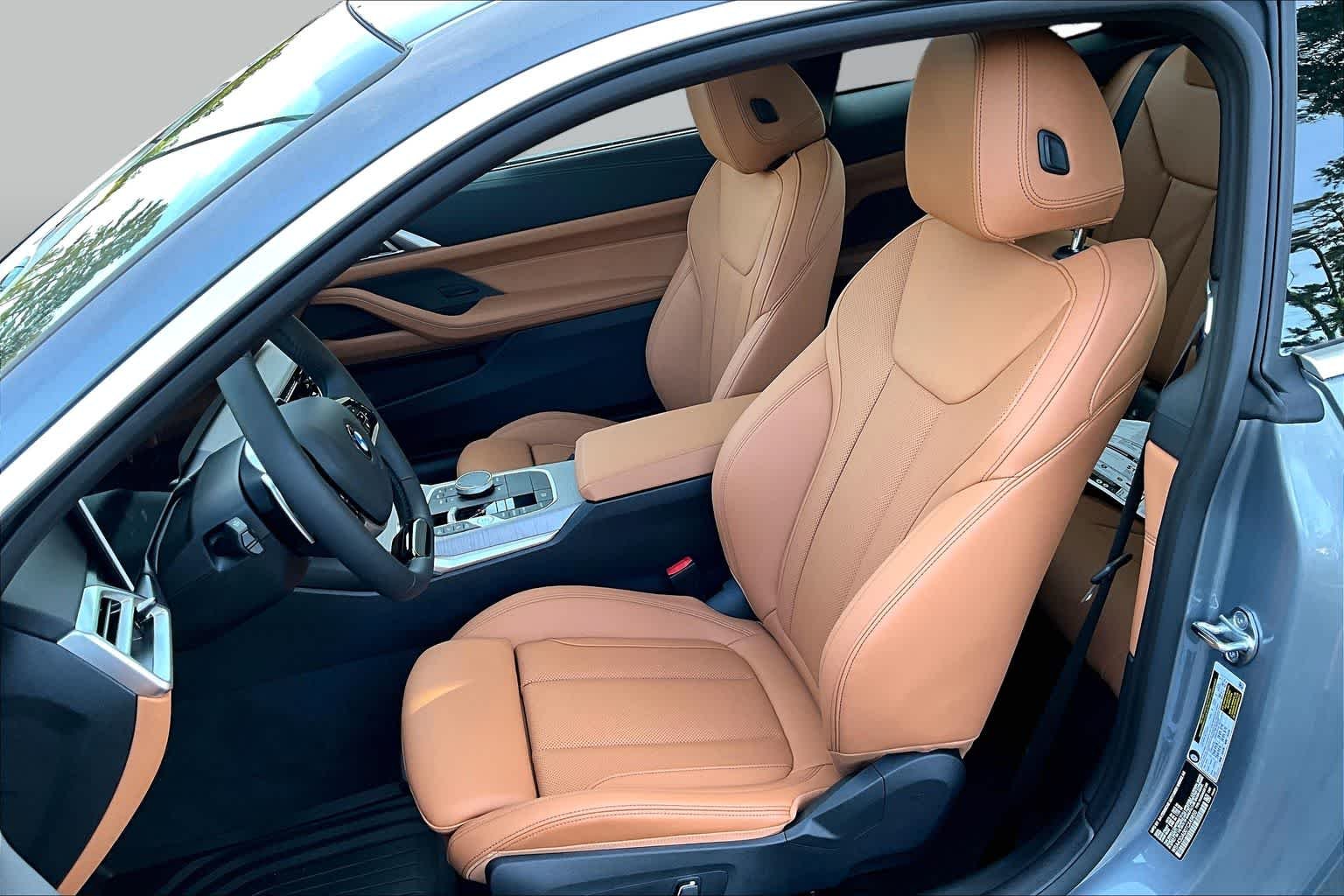 2026 BMW 4 Series 430i - Photo 9