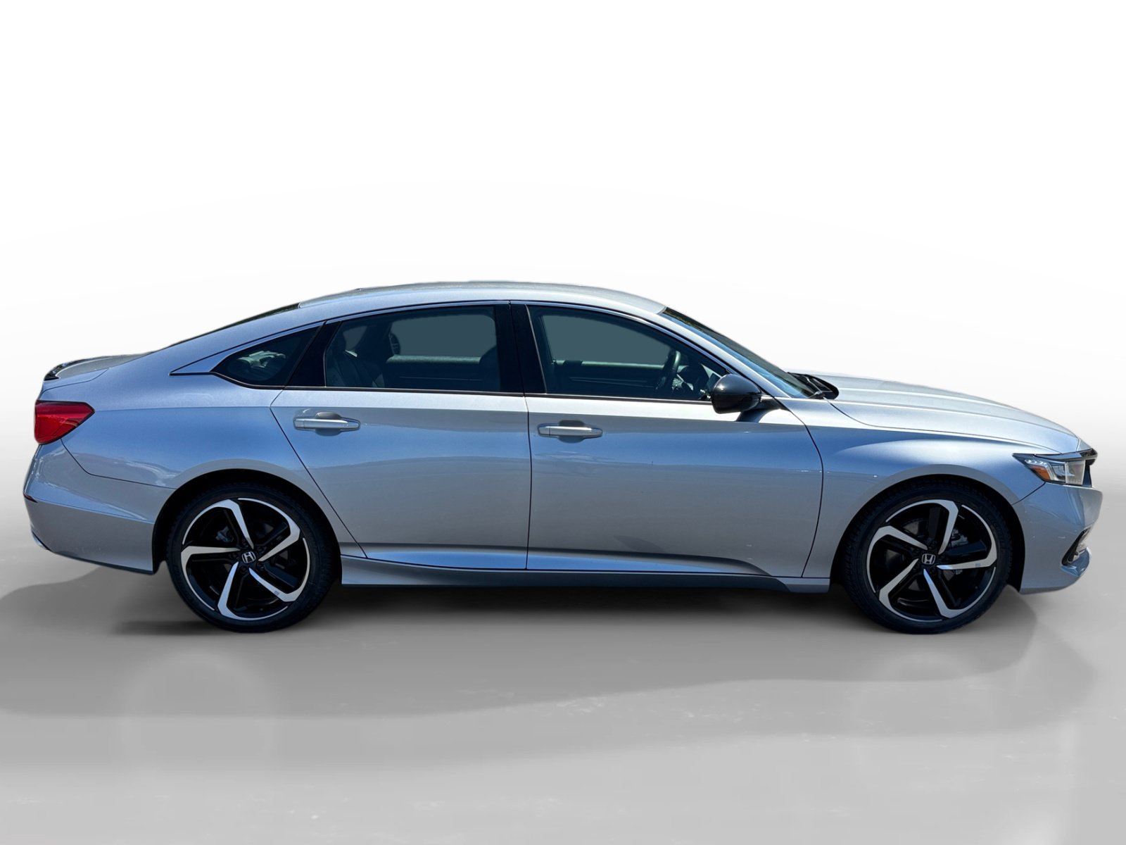 Used 2022 Lunar Silver Metallic Honda Sport image 6