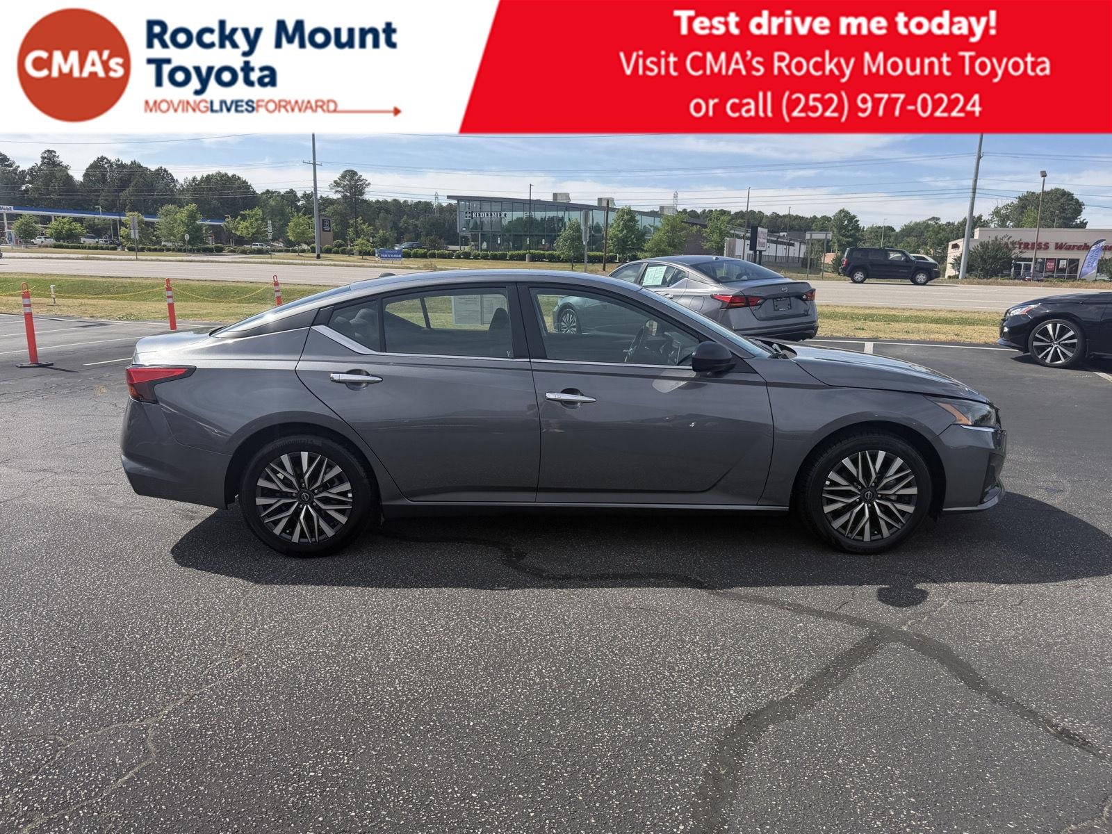 Used 2025 Gun Metallic Nissan SV image 8