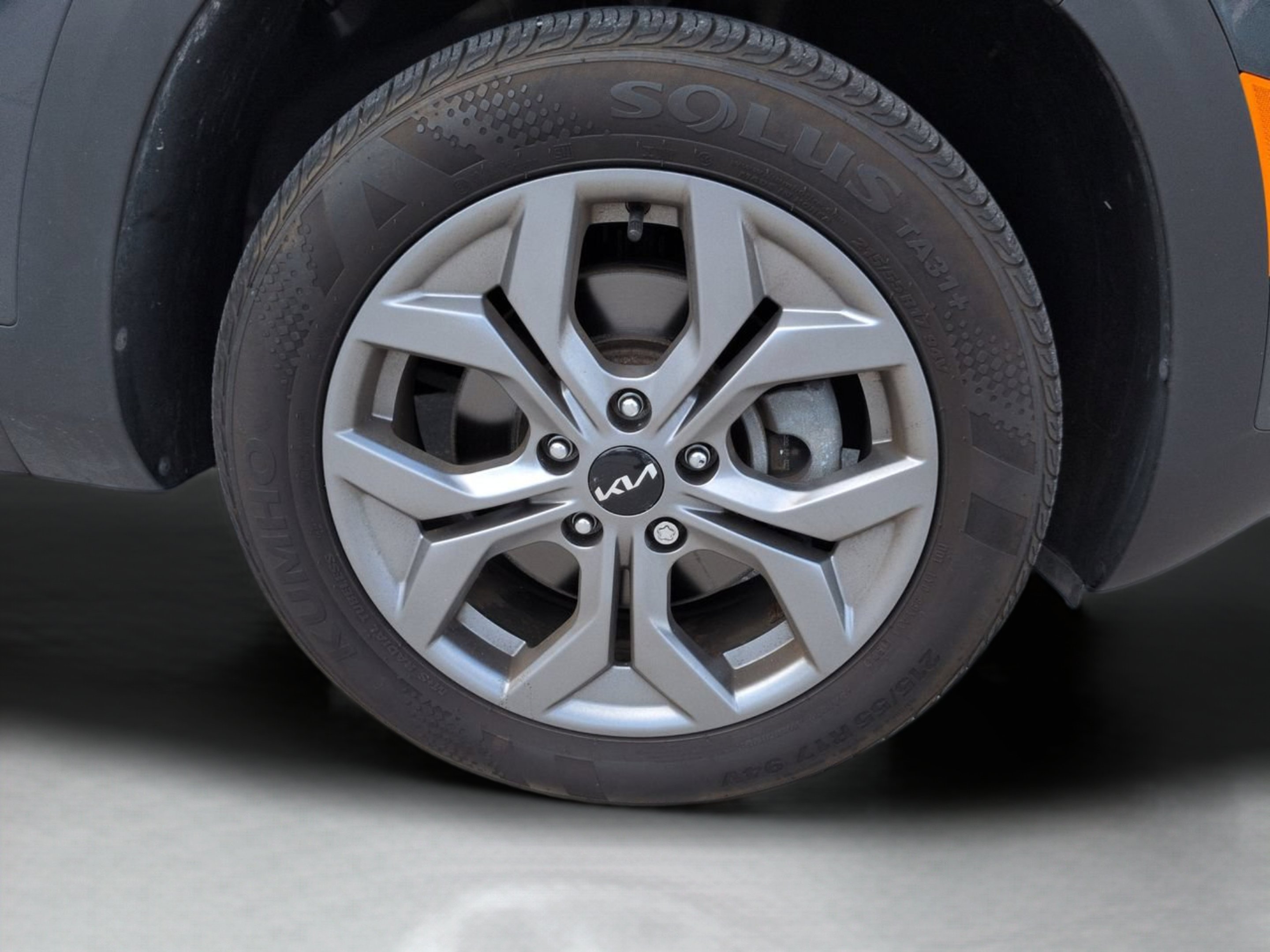 Certified Used 2024 Gravity Gray Kia S image 29