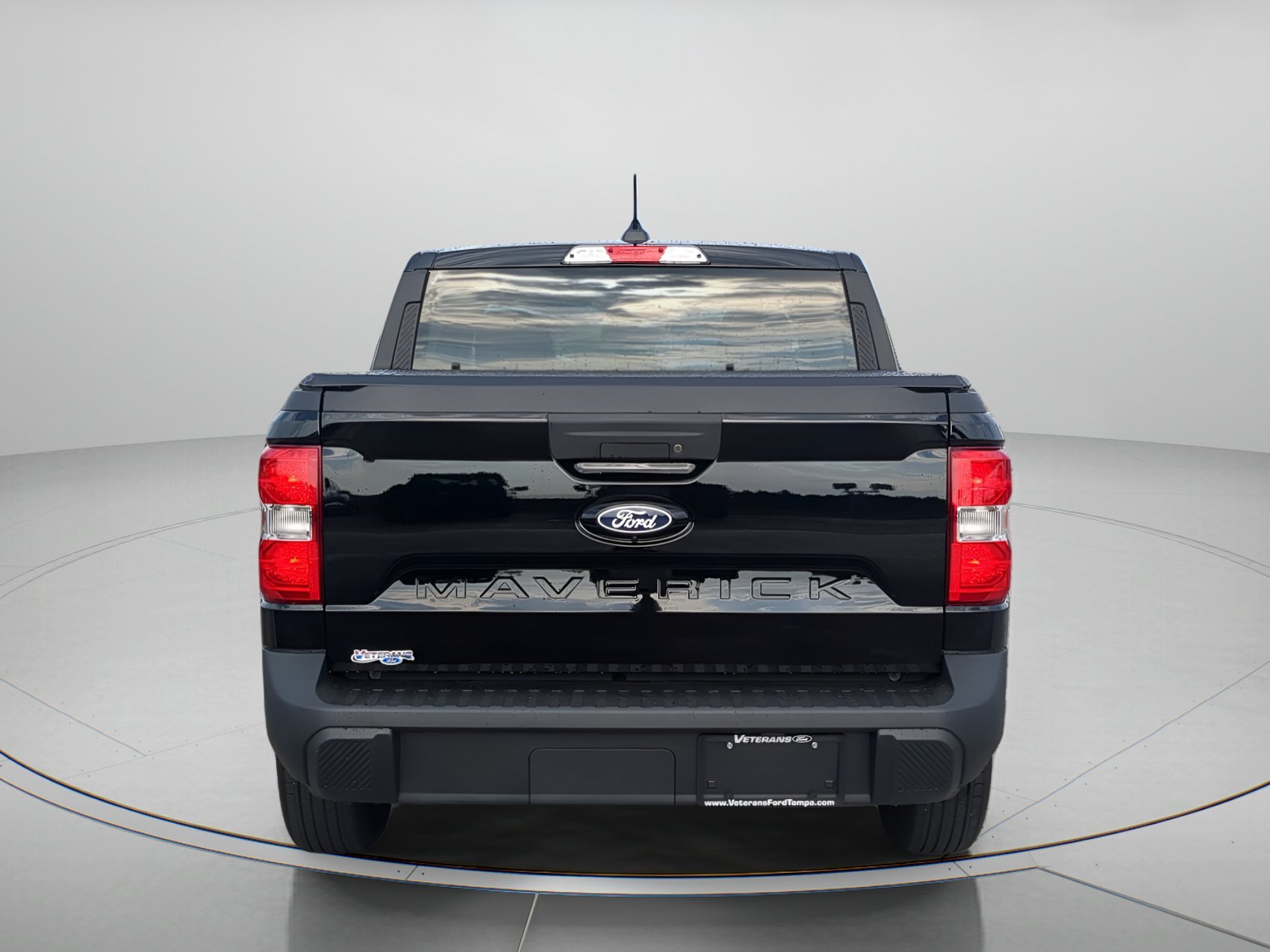 New 2026 Shadow Black Ford XL image 38