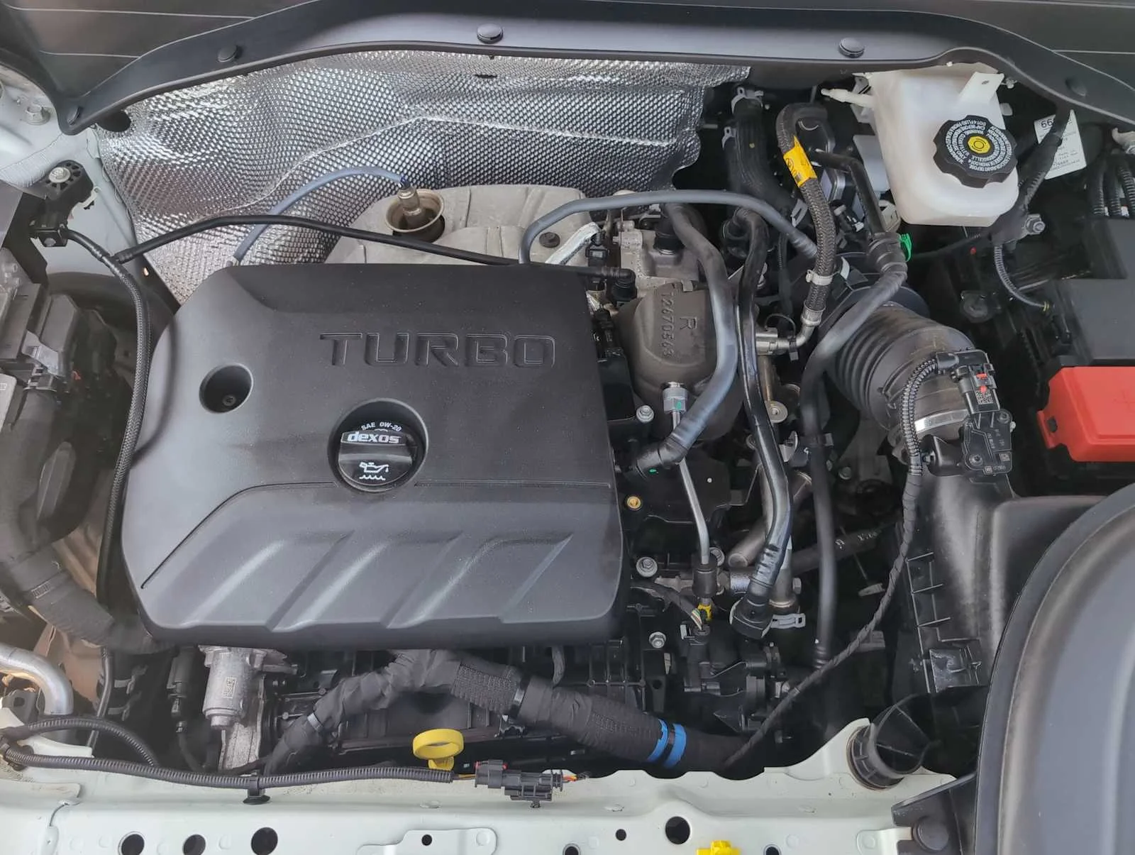 Used 2023 Summit White Chevrolet LT image 28