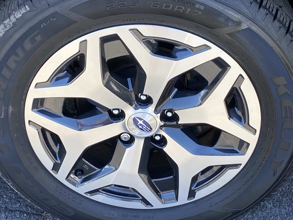 Used 2023 Black Subaru Premium image 31