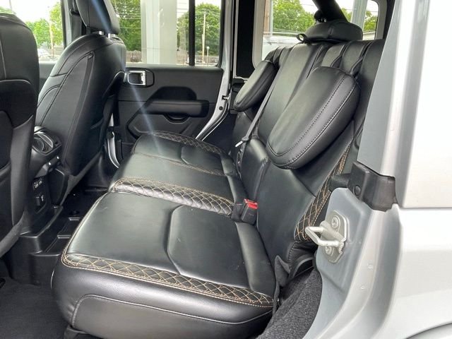 Used 2023 Silver Jeep Sahara 4xe image 11