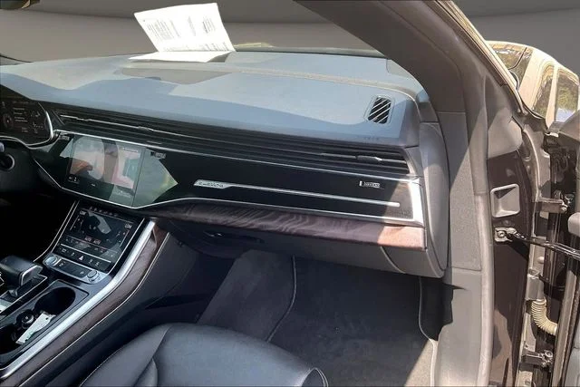 Used 2019  Audi 3.0T Premium Plus image 15