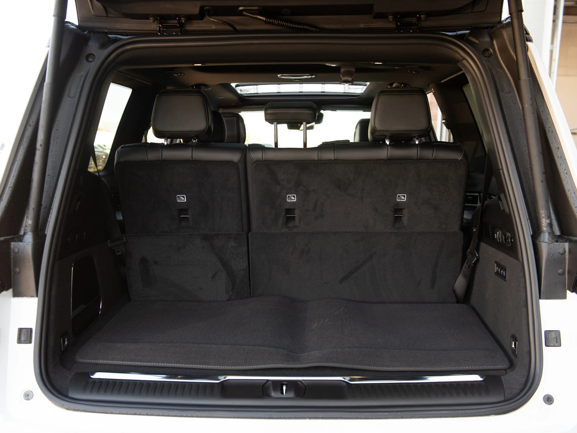 New 2026 White Jeep Summit Obsidian* image 26