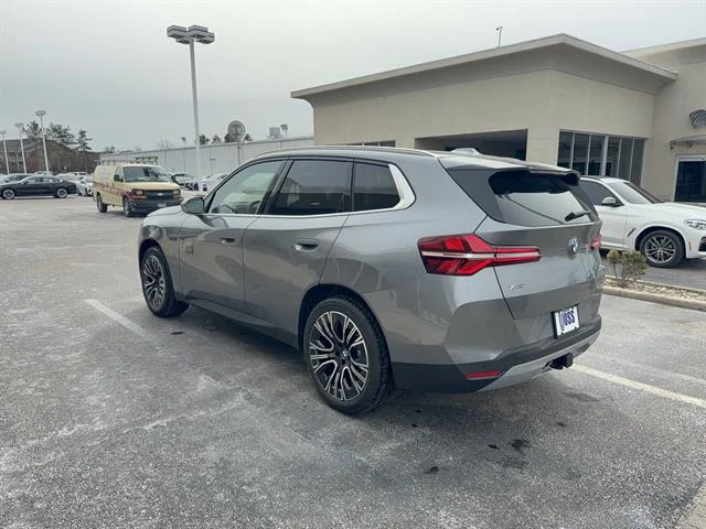 New 2026 Skyscraper Grey Metallic BMW 30 xDrive image 5