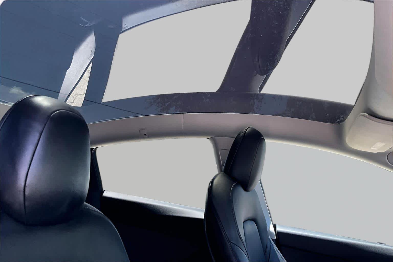 Used 2021 Pearl White Multi-Coat Tesla Long Range image 13