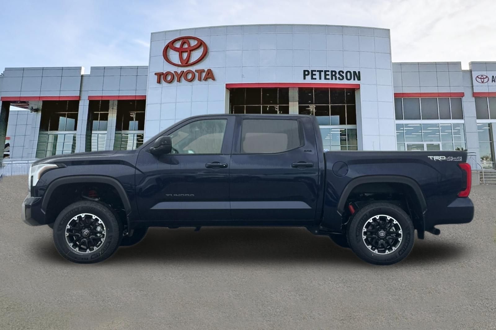 2026 Toyota Tundra SR5 - Photo 7