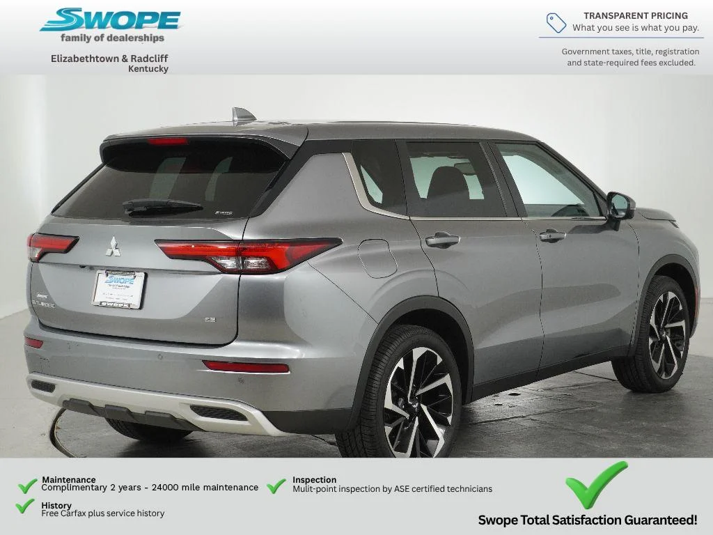 Used 2023 Mercury Gray Metallic Mitsubishi SE image 3