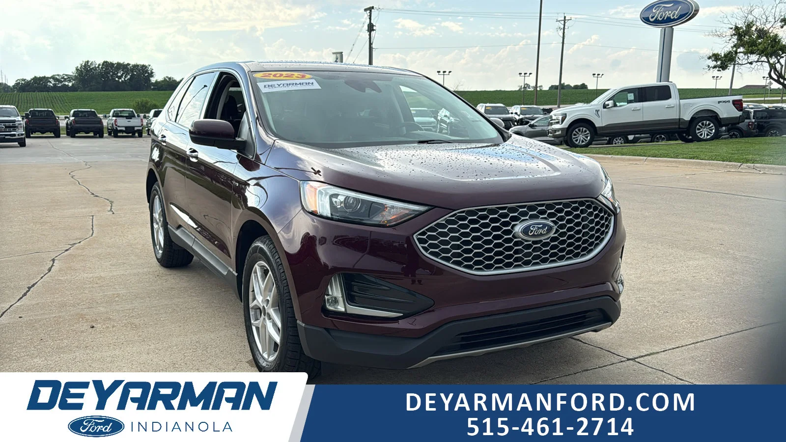 Used 2023 Red Ford SEL image 1