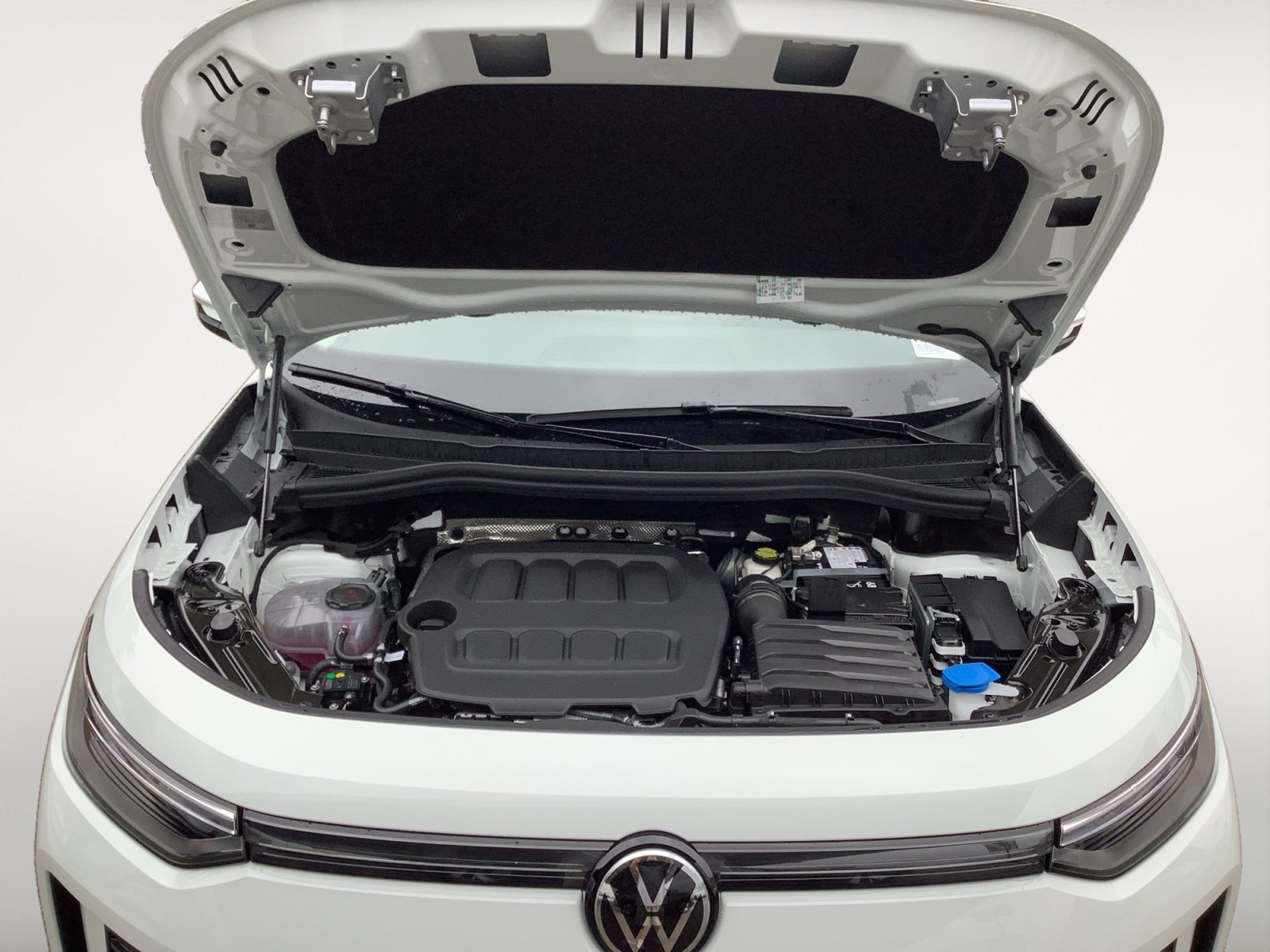 New 2026 Pure White Volkswagen S image 11
