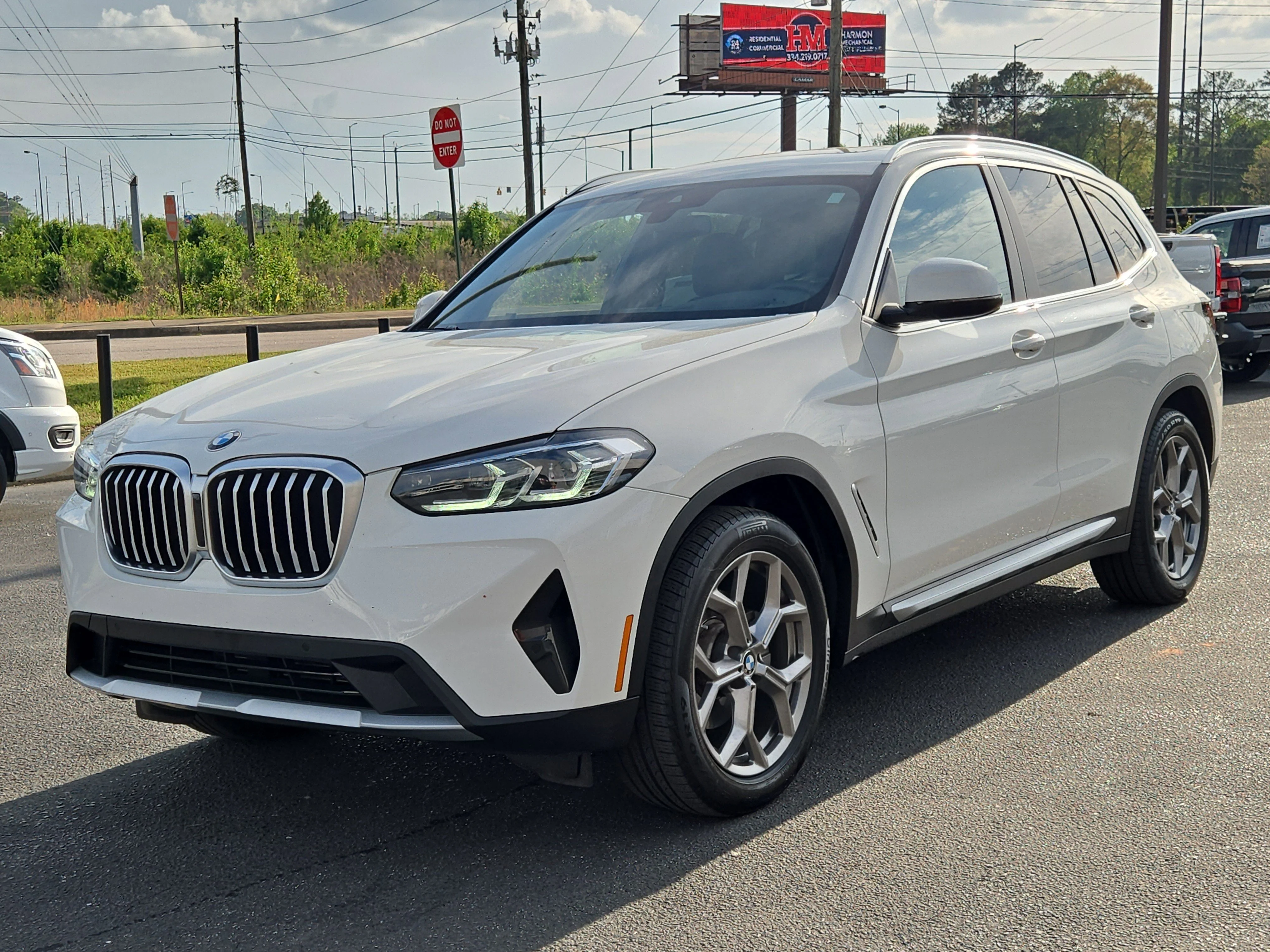 Used 2023 Alpine White BMW sDrive30i image 12