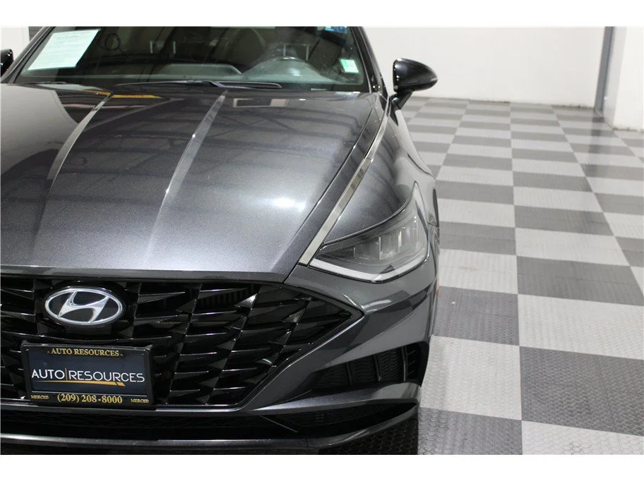 Used 2021 Portofino Gray Hyundai SEL Plus image 8