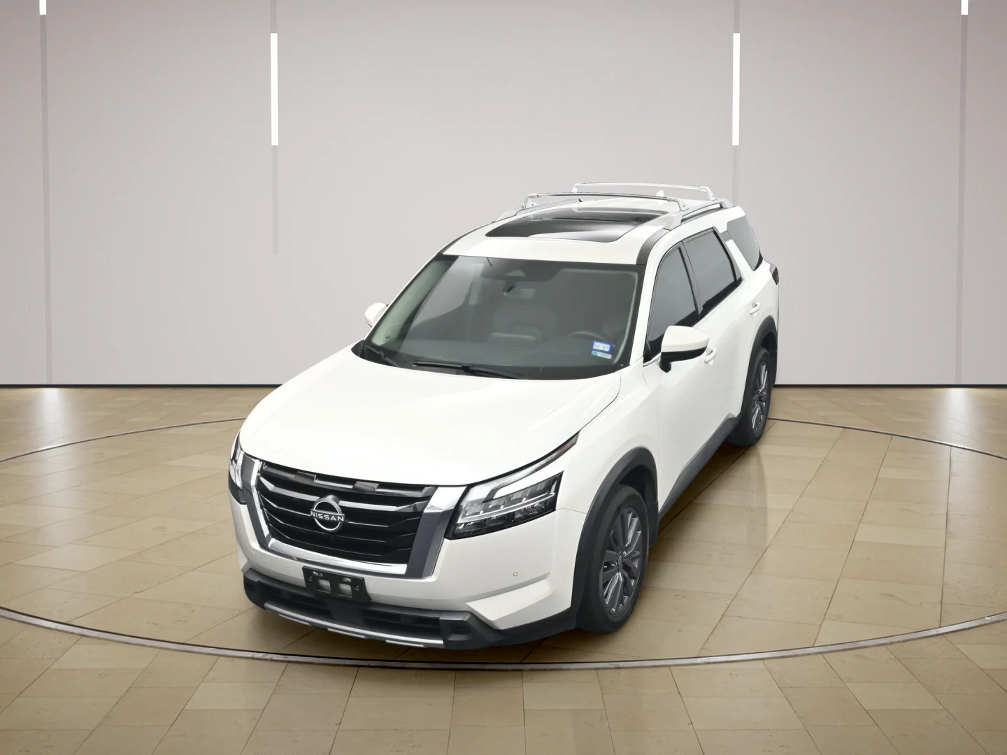 Certified Used 2024 Pearl White Tricoat Nissan SL image 33