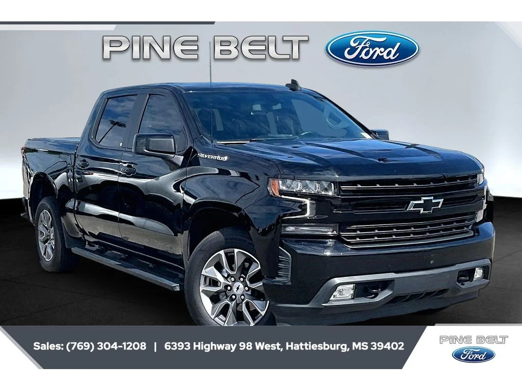 Used 2021 BLACK Chevrolet RST image 1