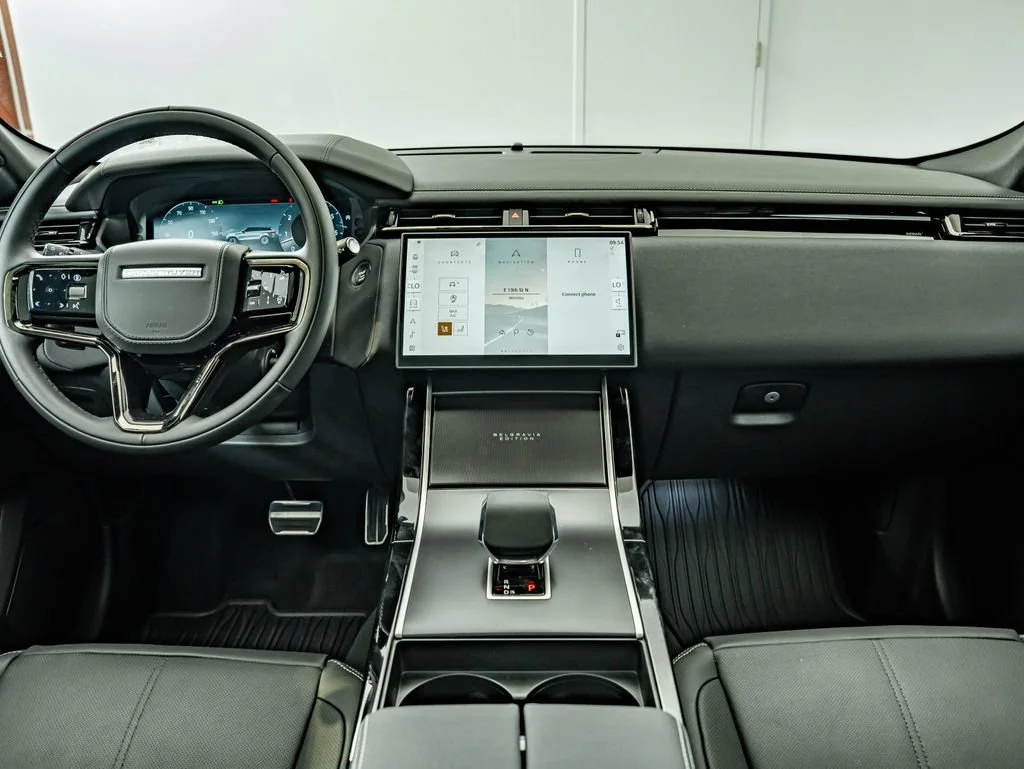 New 2026 Fuji White Land Rover Belgravia Edition image 30