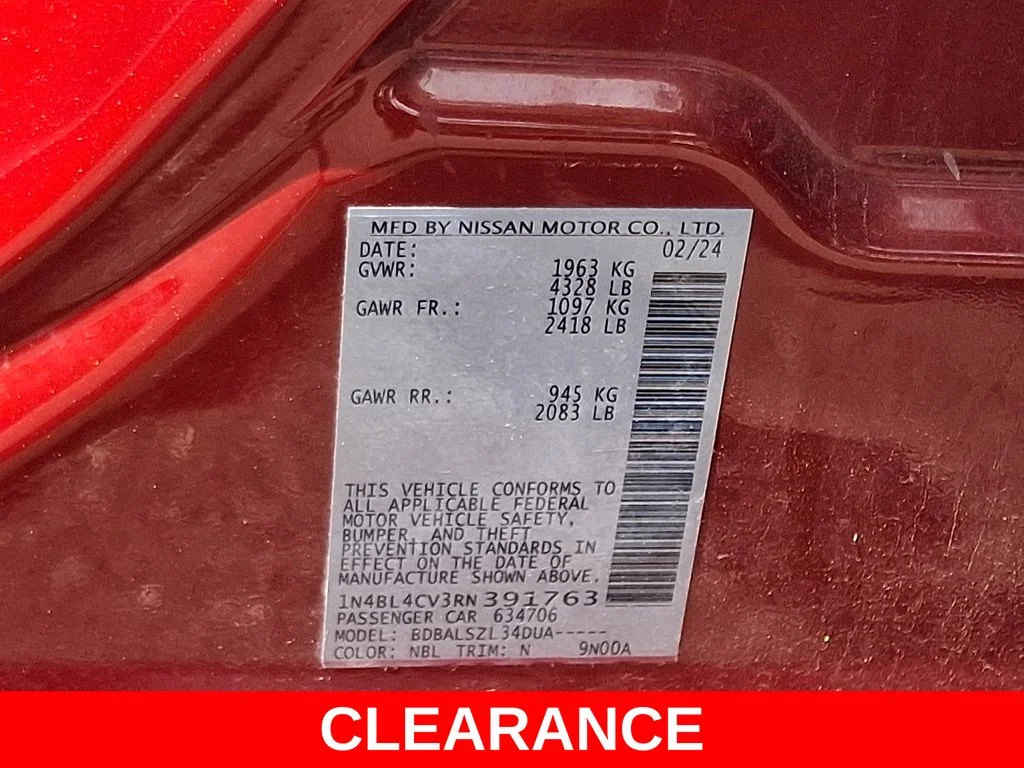 Used 2024 Red Nissan 2.5 SR image 26