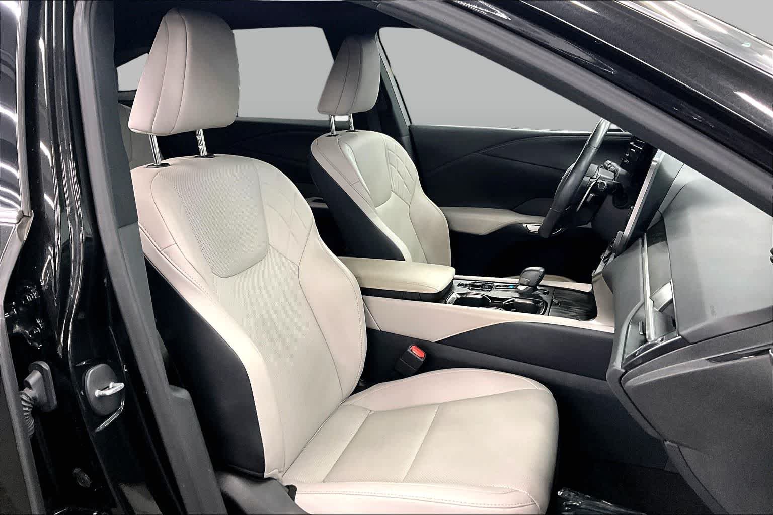 2023 Lexus RX 350 - Photo 8