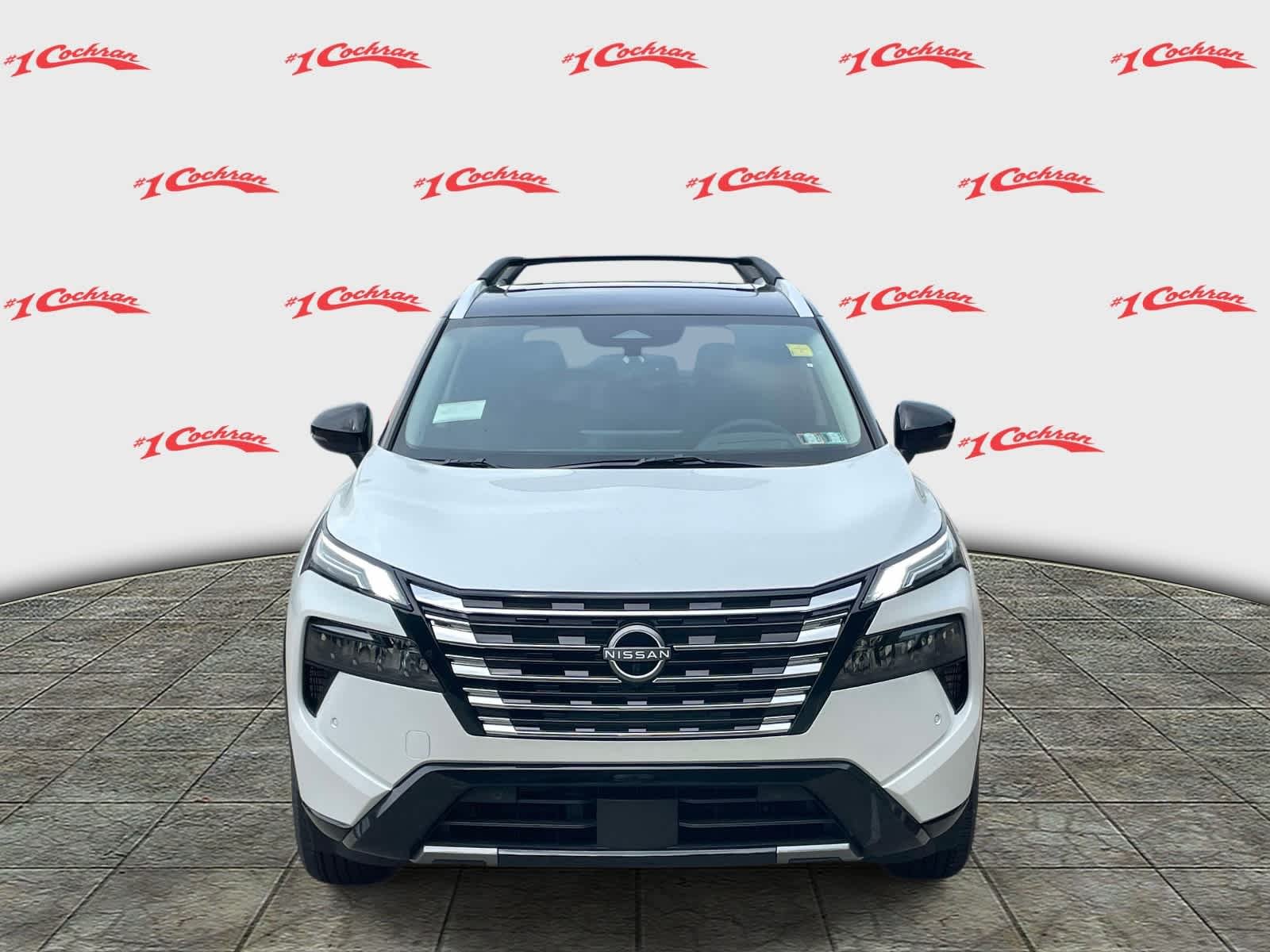 New 2026 Everest White Pearl/Super Black Nissan Platinum image 12