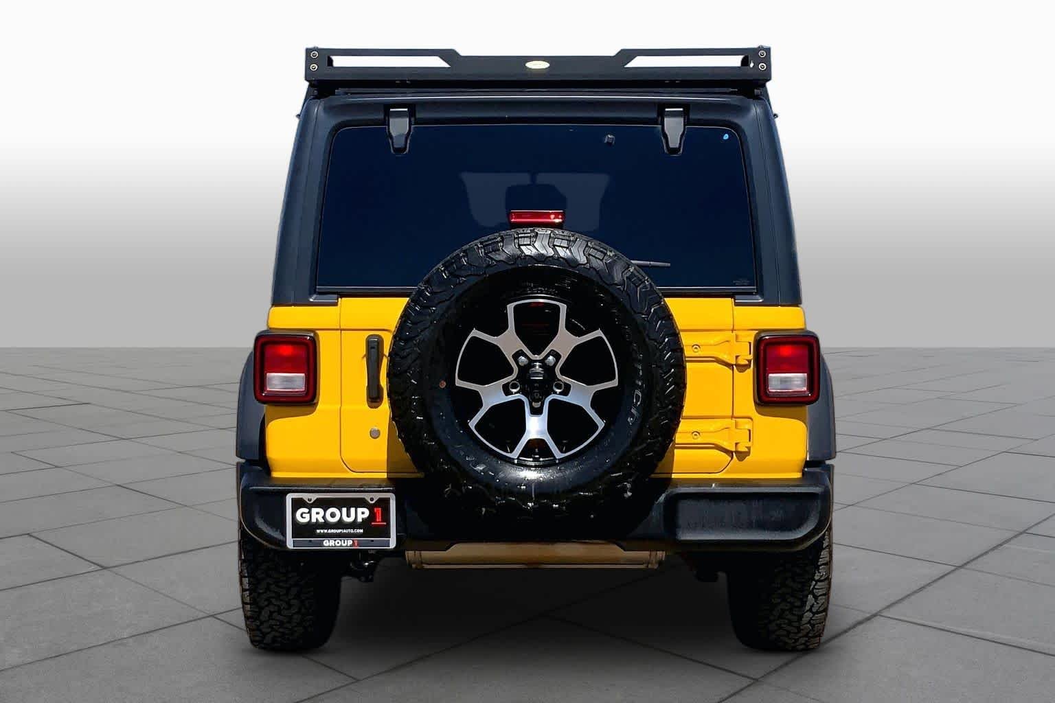 Used 2020 Hellayella Clearcoat Jeep Sport S image 5
