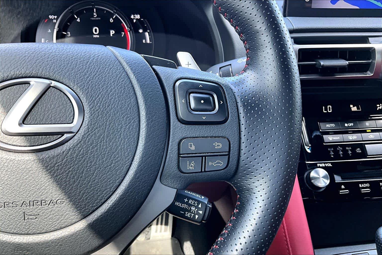 Used 2022 Ultra White Lexus F SPORT image 23
