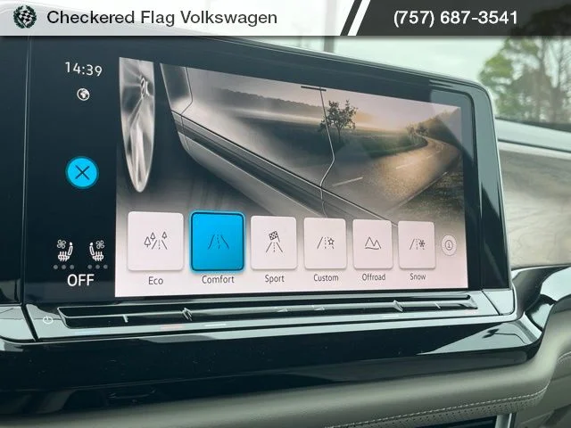 New 2026 Green Volkswagen 2.0T SE w/Technology image 41