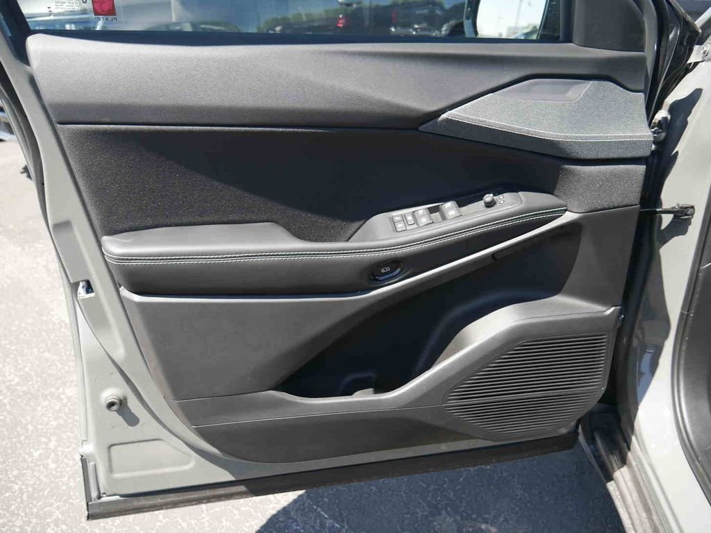 New 2026 Sting-Gray Clearcoat Jeep  image 18