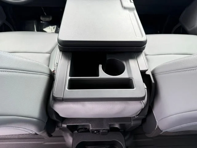Used 2025 Silver Ford XL image 26