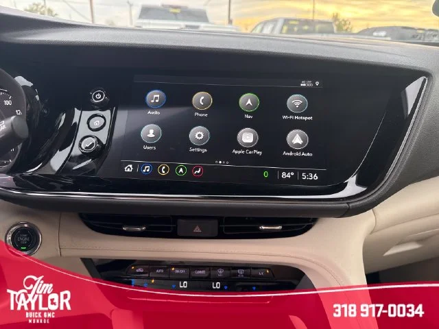 Used 2022 White Buick Avenir image 21