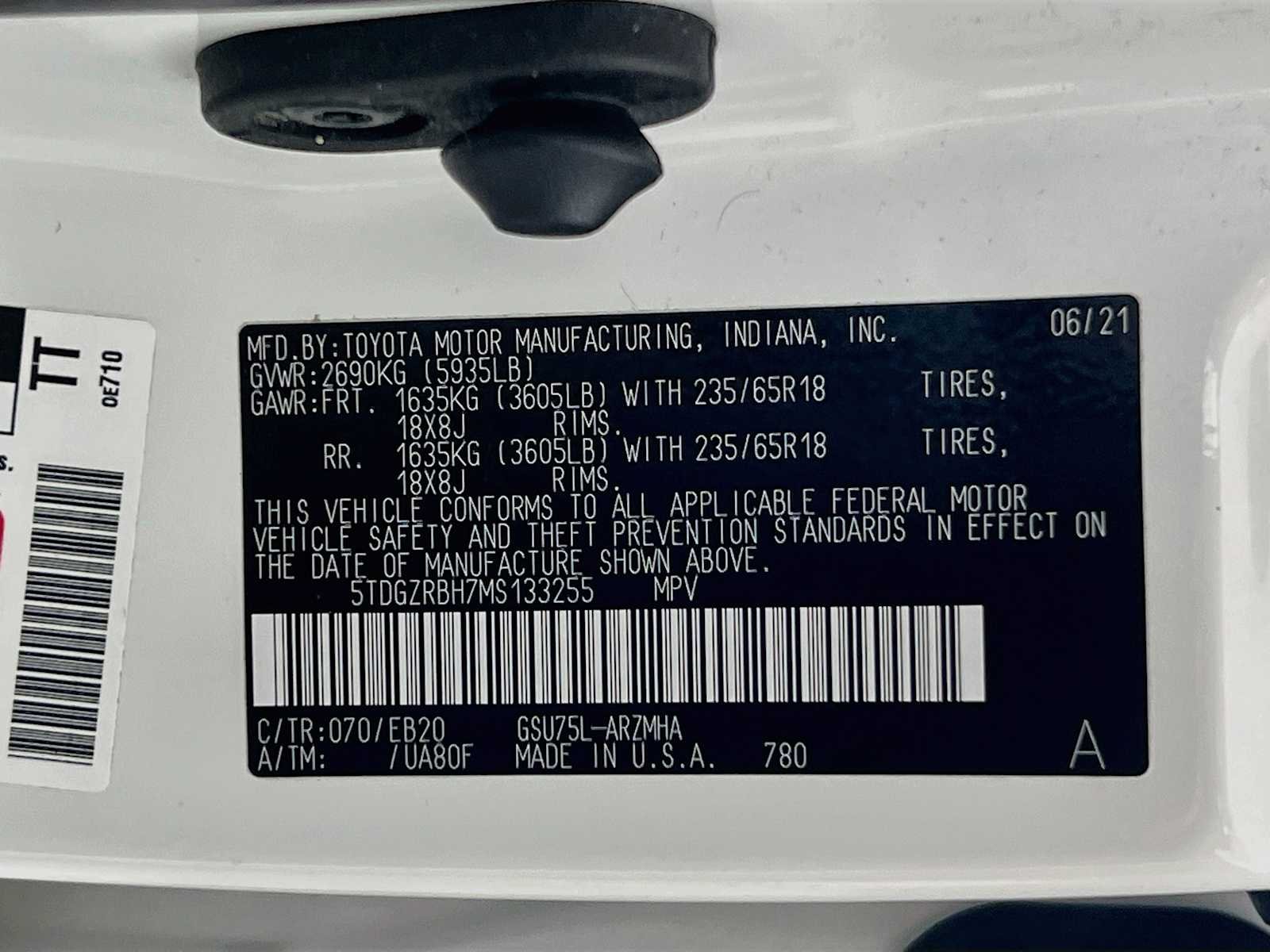 Used 2021 Blizzard Pearl Toyota XLE image 34