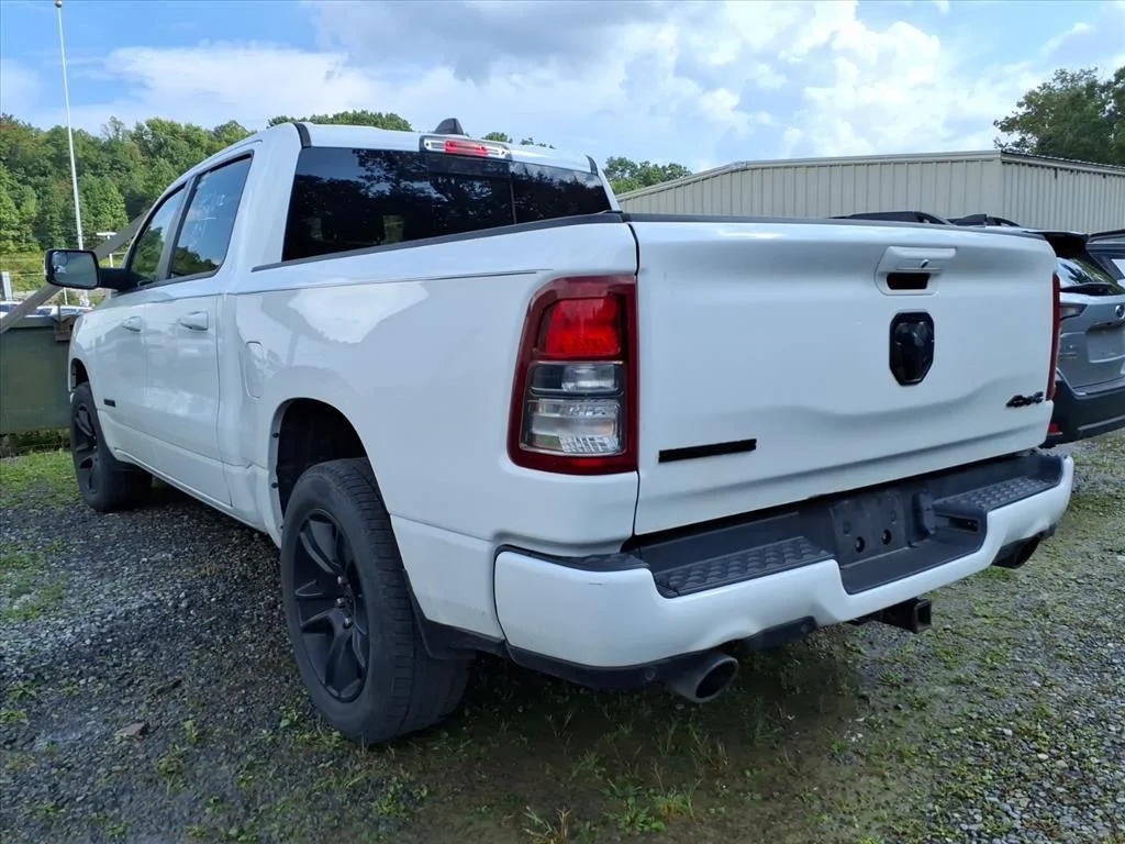 Used 2020 White Ram Big Horn/Lone Star image 4