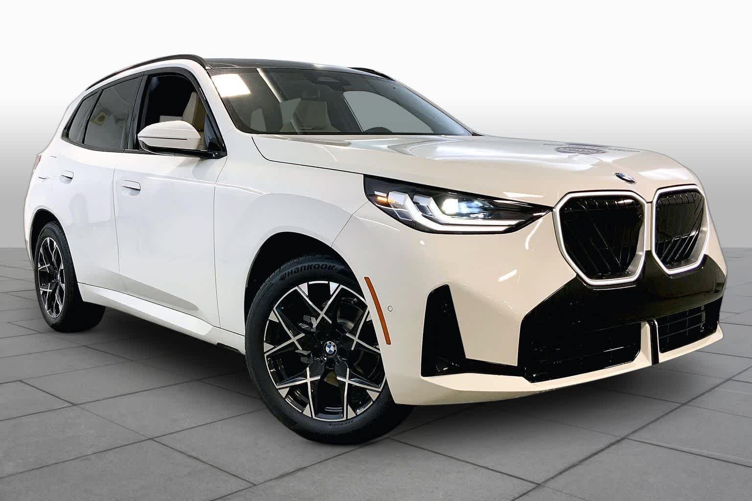 New 2026 Alpine White BMW 30 xDrive image 2