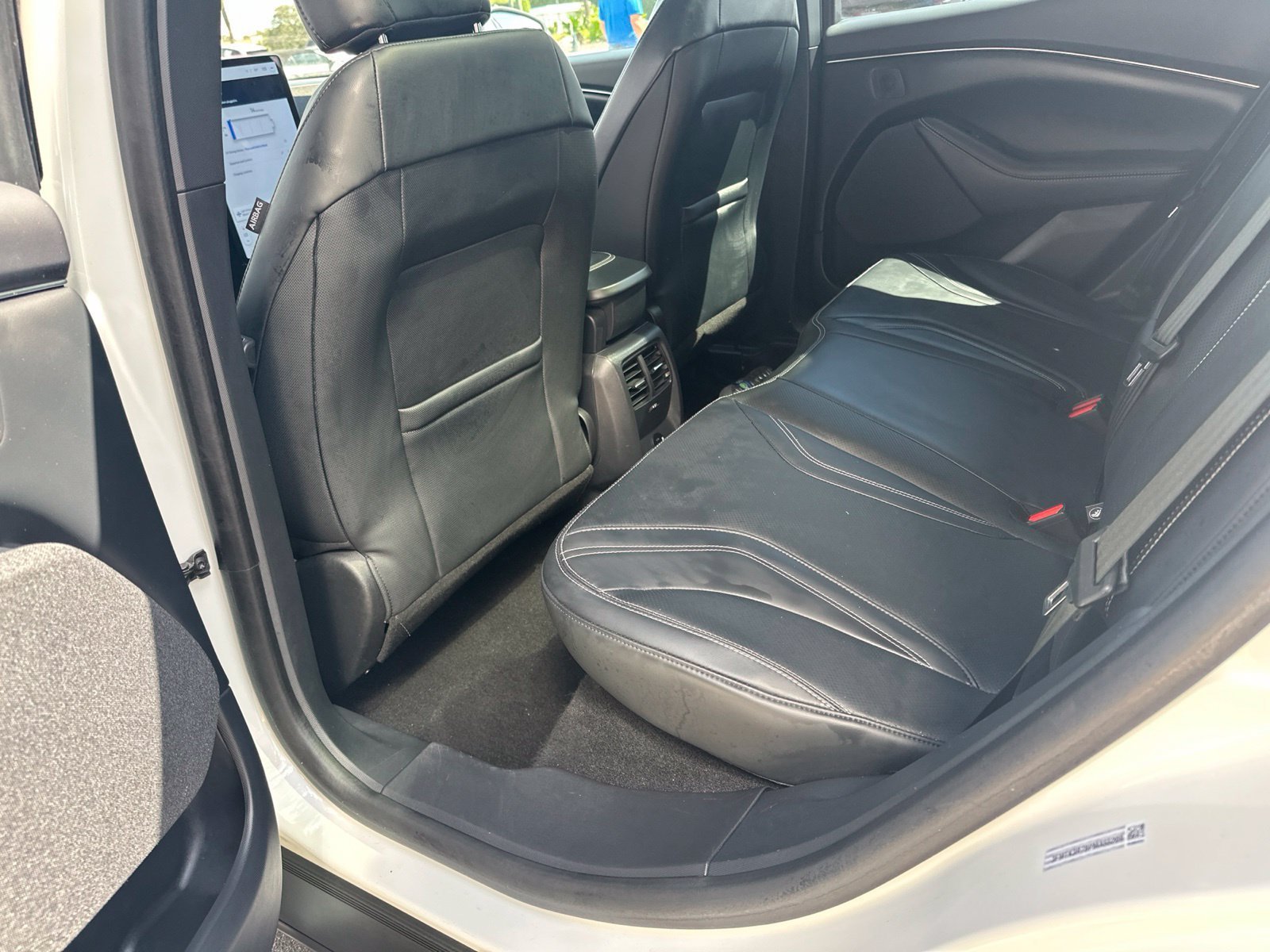 Used 2023 White Metallic Ford Premium image 14