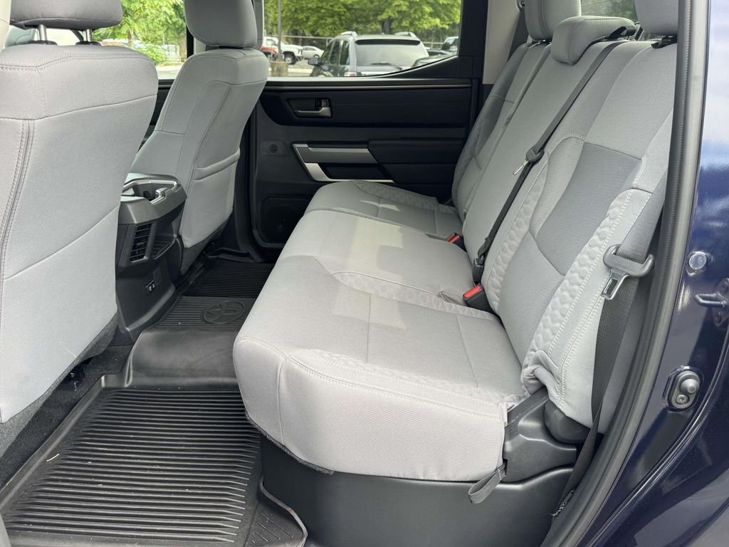 Used 2024  Toyota SR5 image 17