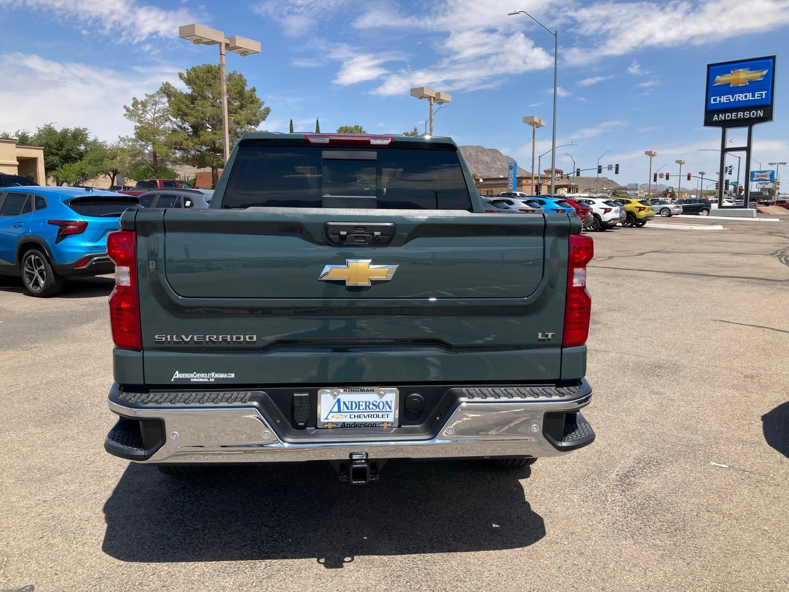 2025 Chevrolet Silverado 1500 LT - Photo 8