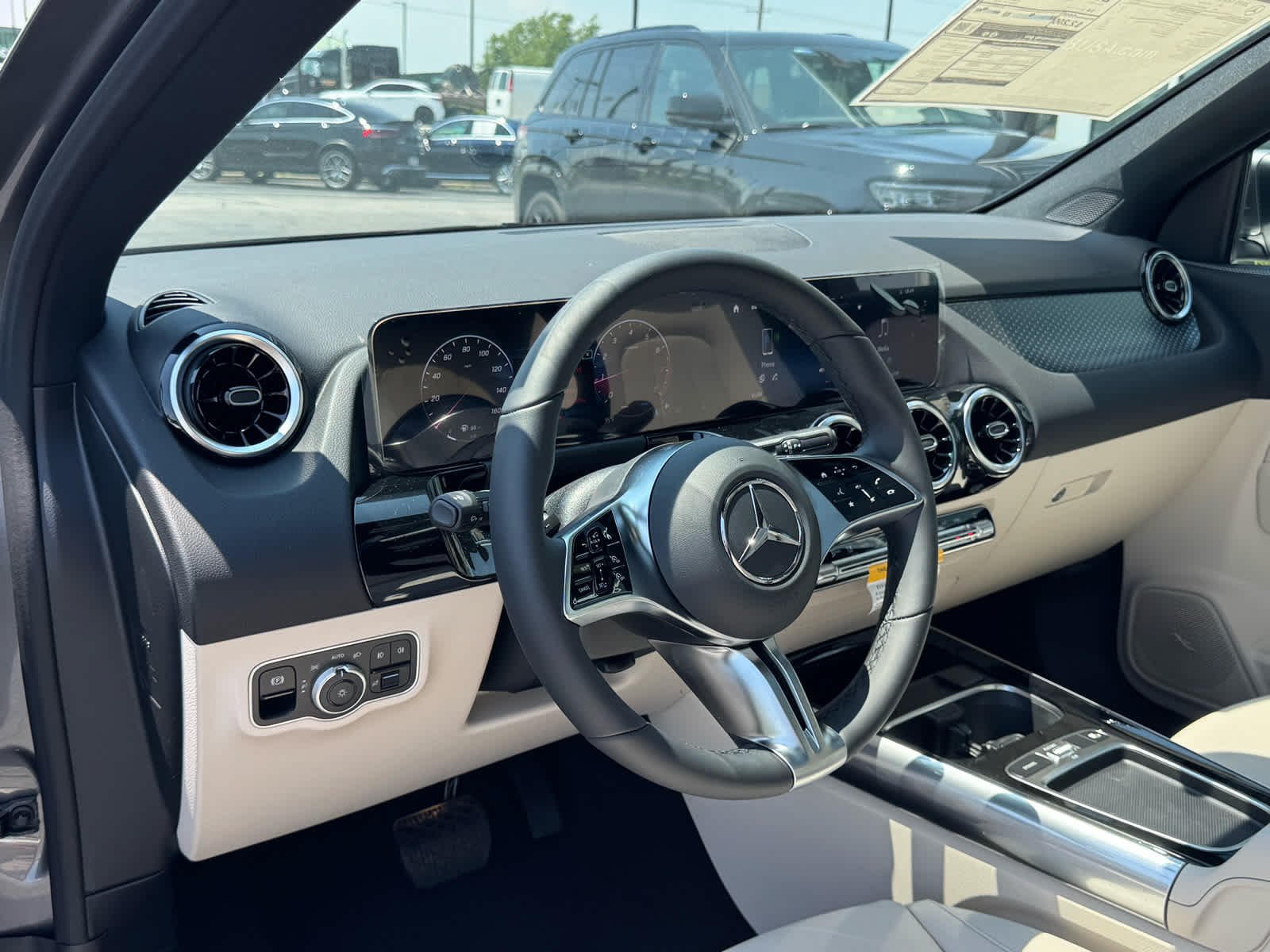 New 2026 Mountain Grey Metallic Mercedes-Benz GLA 250 image 17