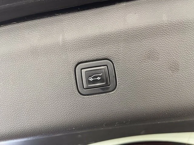 Used 2020 Black Buick Preferred image 47