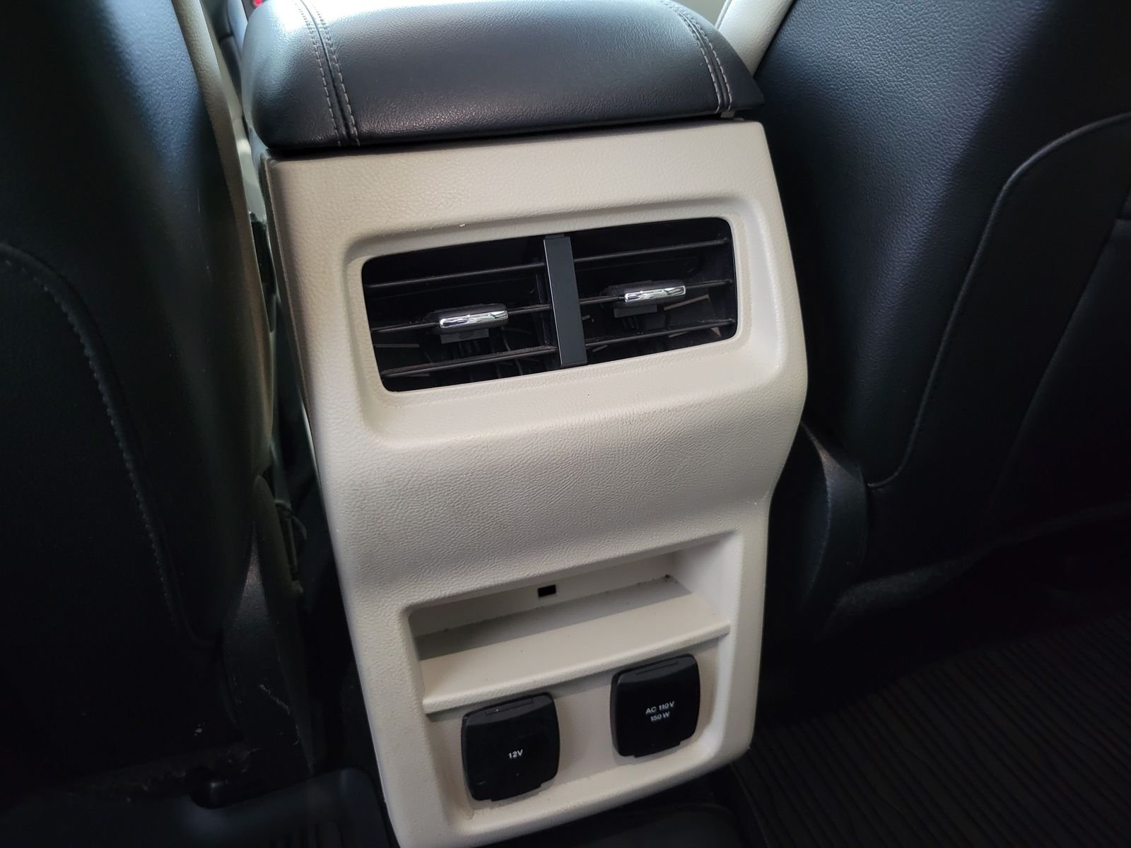 Used 2019 Red Ford Titanium image 28