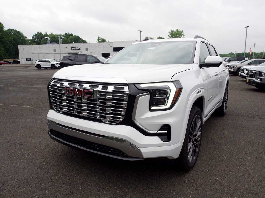 2026 GMC Terrain Denali AWD's photo