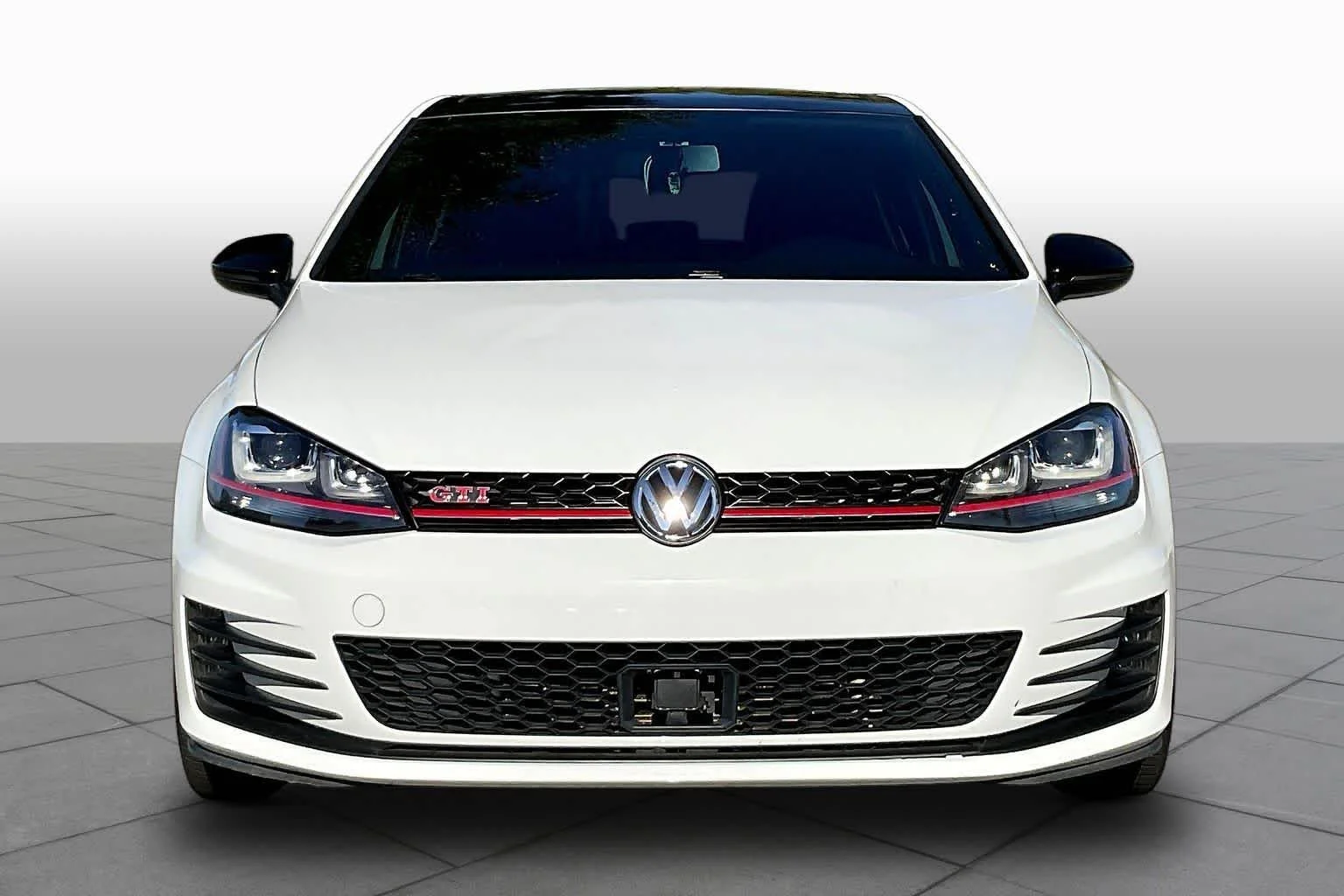 Pre-Owned 2017 Volkswagen Golf GTI S