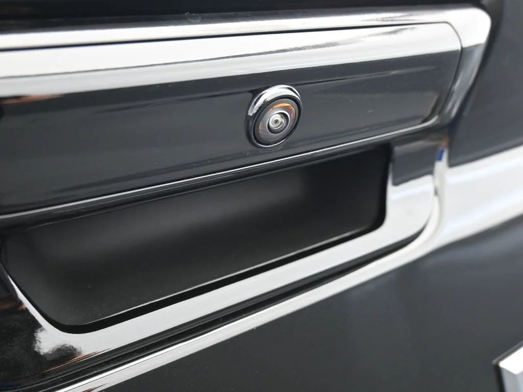 New 2026 Diamond Black Crystal Pearlcoat RAM Limited image 38