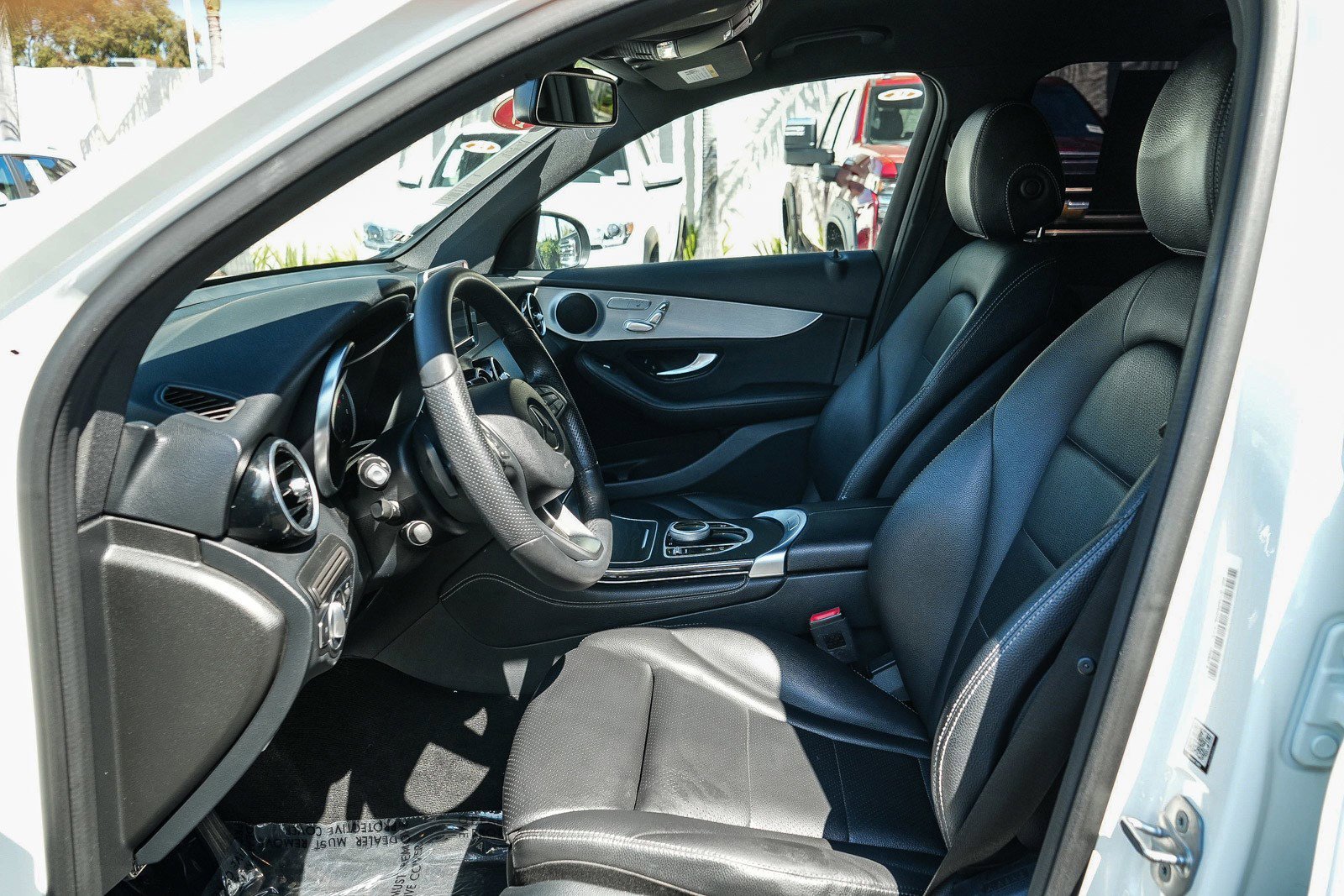 Used 2019 Polar White Mercedes-Benz 300 image 16