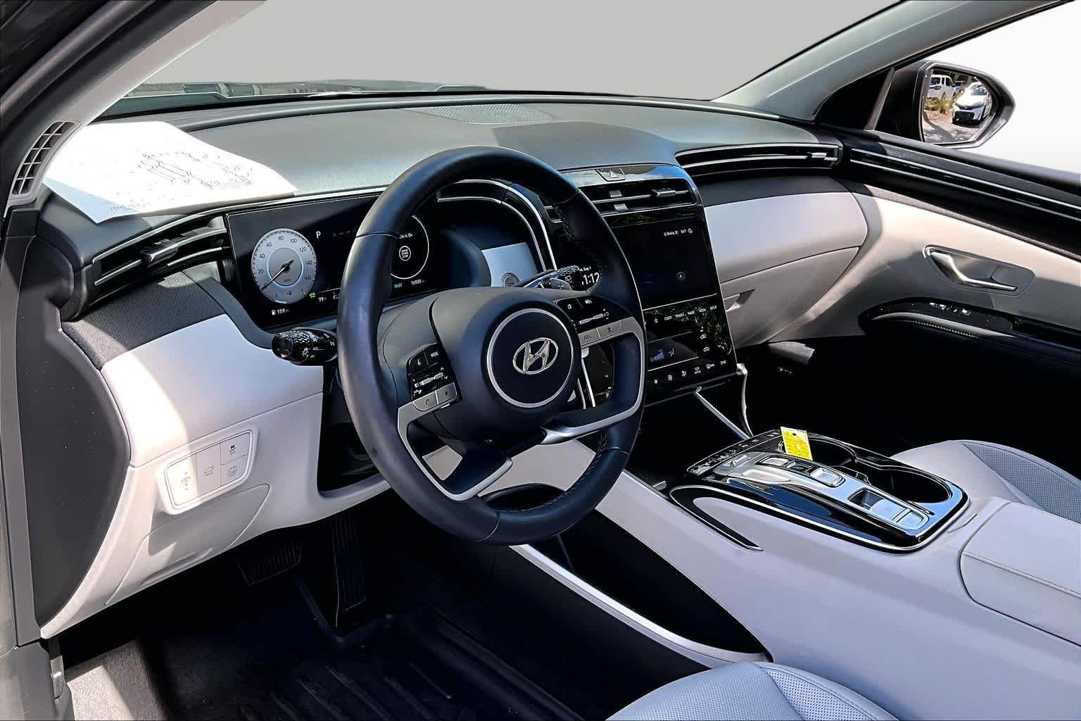 Used 2024 Amazon Gray Hyundai Limited image 18