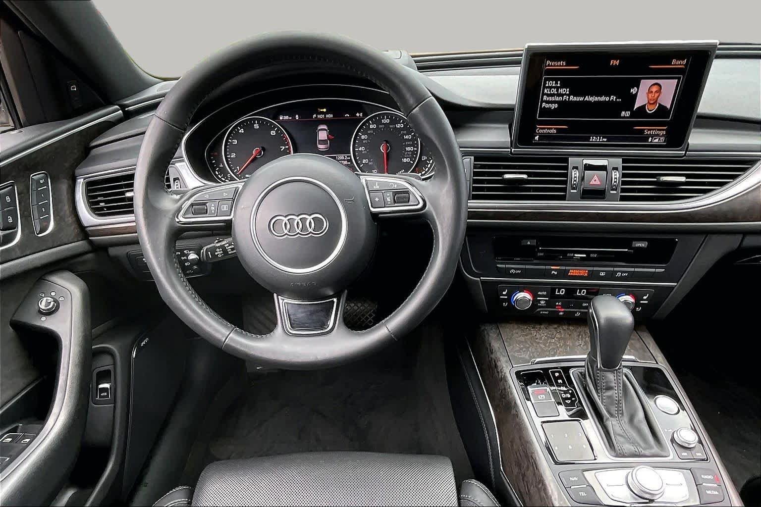 Used 2018 Mythos Black Metallic Audi Prestige image 6